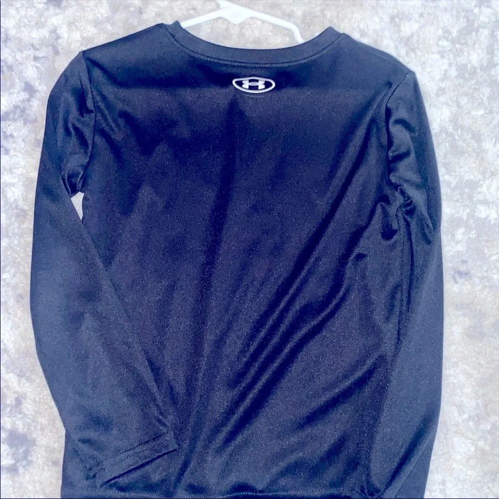 Little boys under armour long sleeve shirt size 4 in EUC - Picture 3 of 3